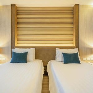 Deluxe Eck-Zimmer mit zwei Einzelbetten